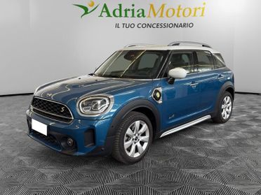 MINI Countryman Plug-In Hybrid Cooper S E ALL4 Business autom.