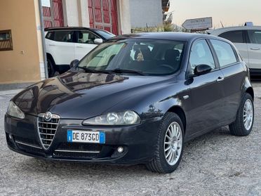 Alfa Romeo 147 1.9 JTD 120cv