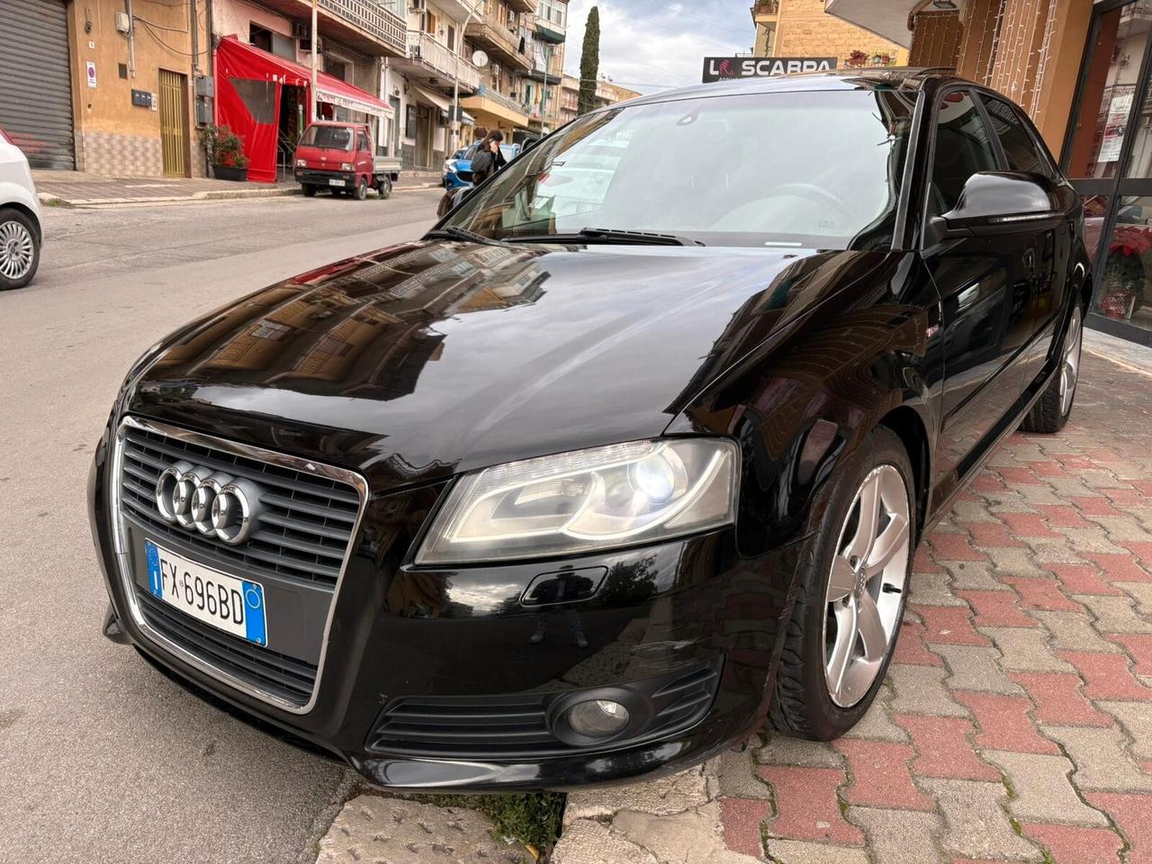Audi A3 SPB 2.0 TDI S-LINE + TETTO APRIBILE