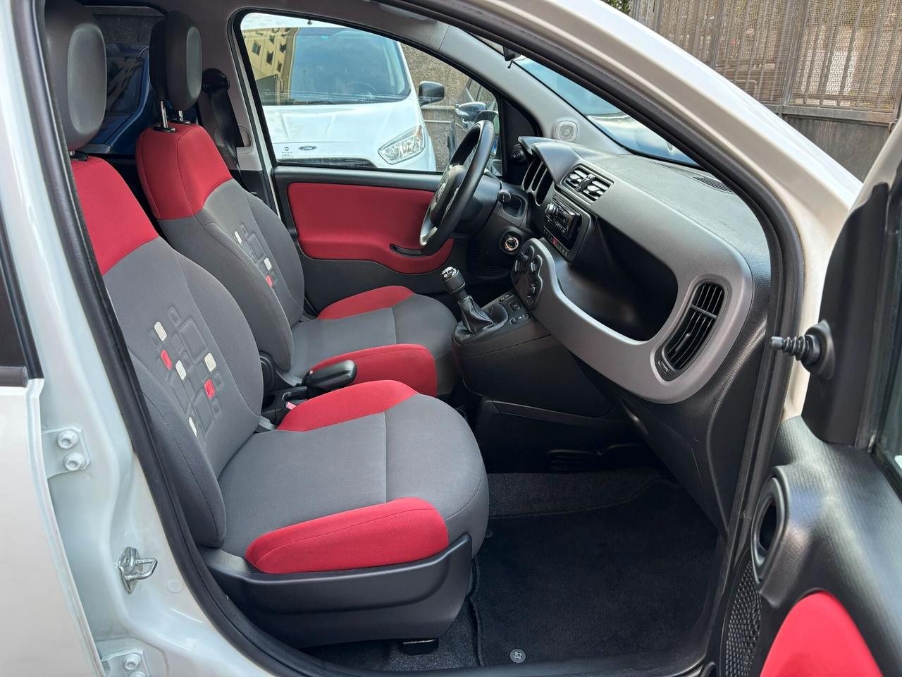 Fiat Panda 1.3 MJT 95 CV S&S Lounge EURO 6