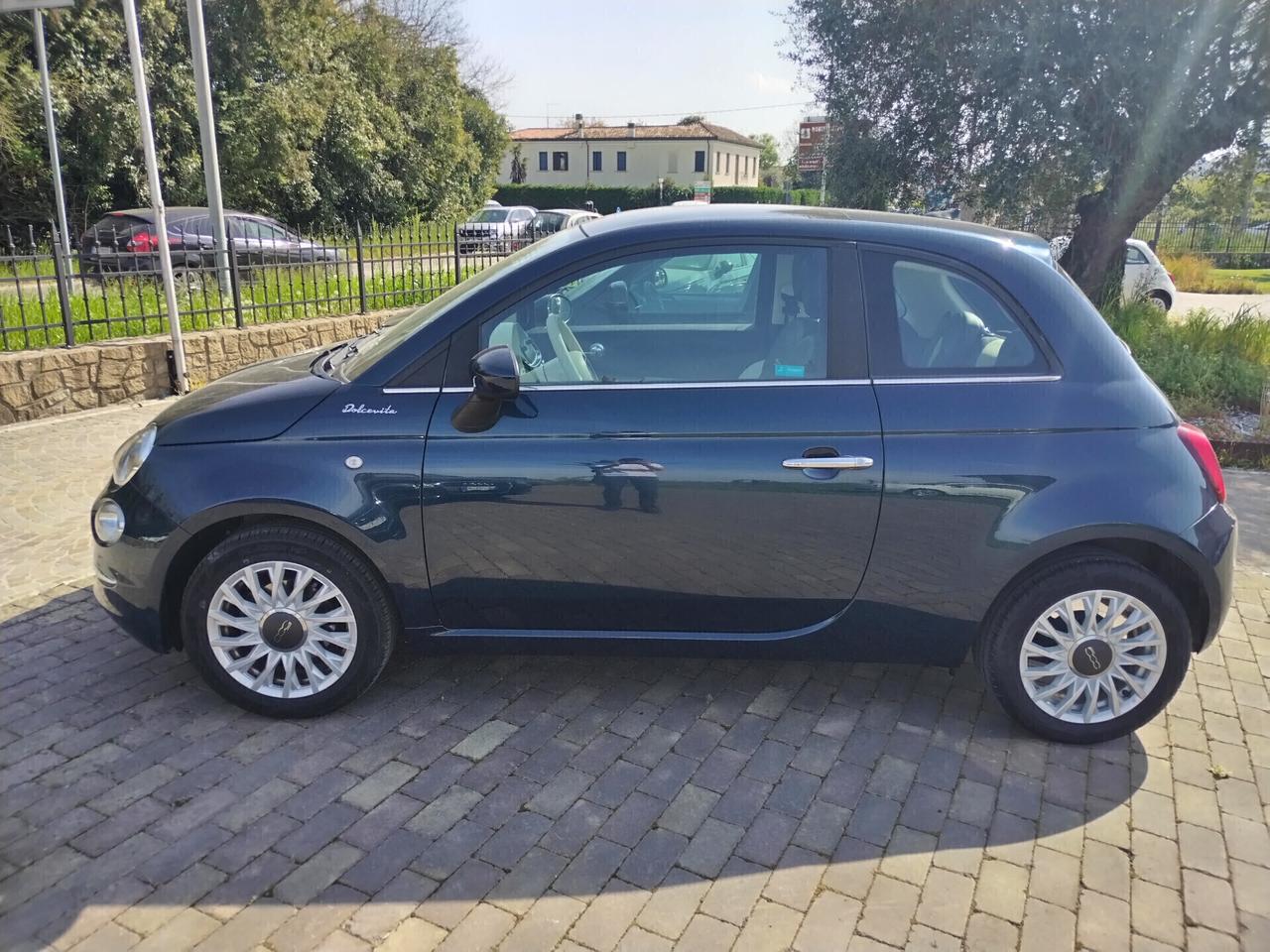 Fiat 500 1.0 Hybrid Dolcevita blu