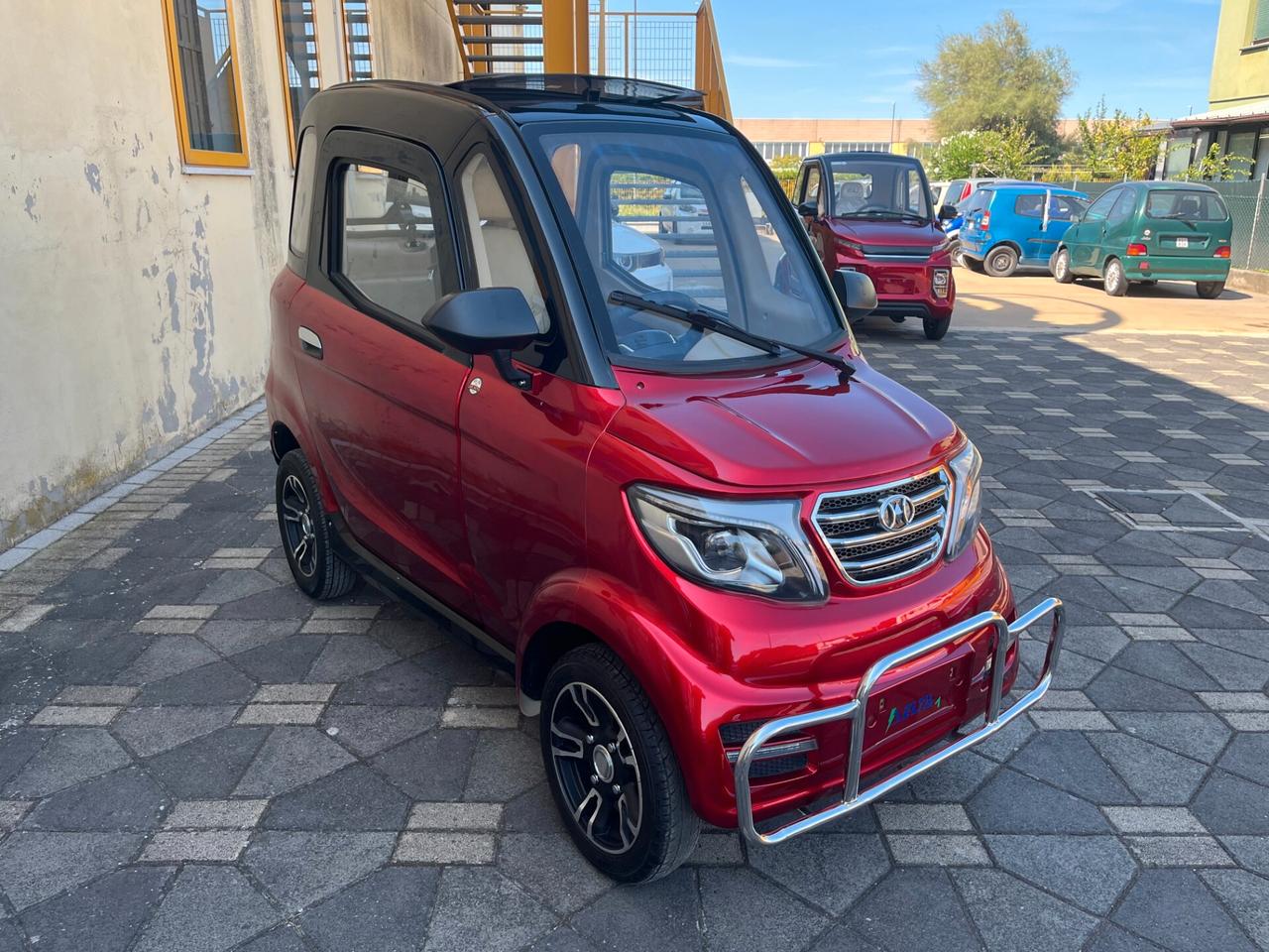 DELTA1 scooter cabinato anziani/disabili