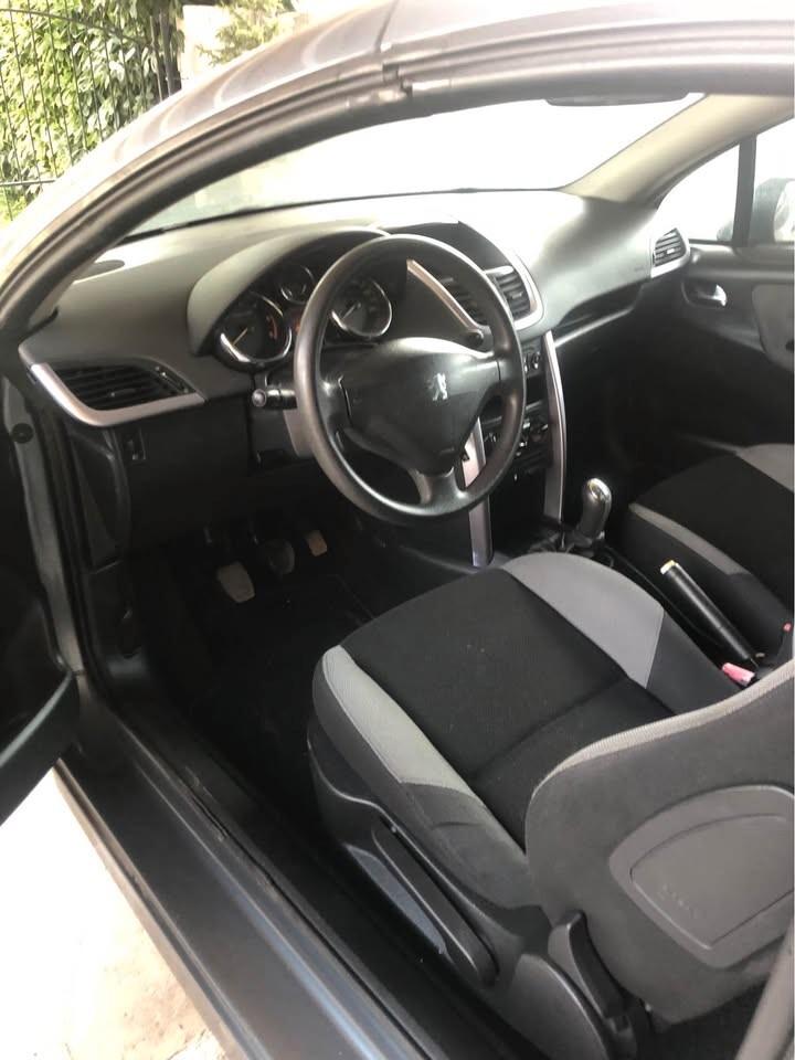 Peugeot 207 1.6 HDi 110CV CC Tecno