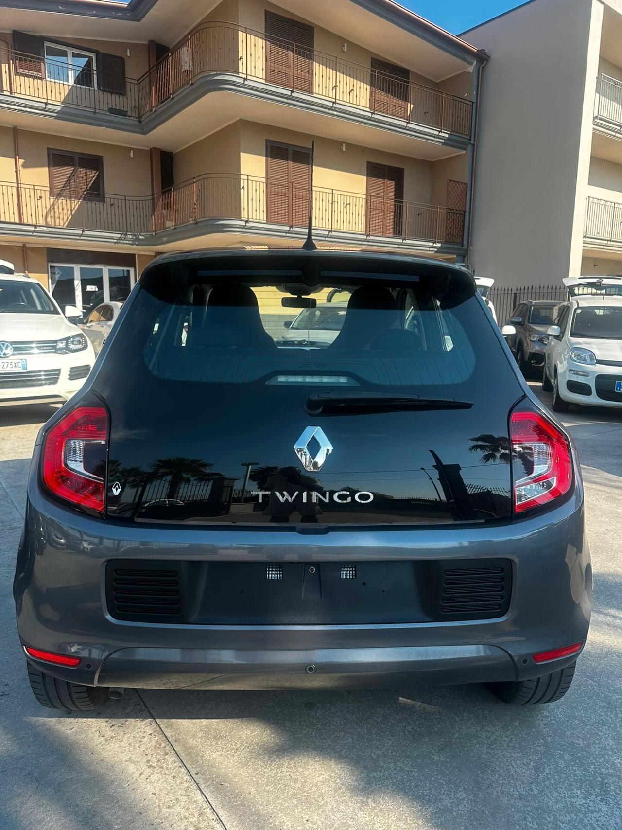 Renault Twingo TCe 90 CV EDC Duel2