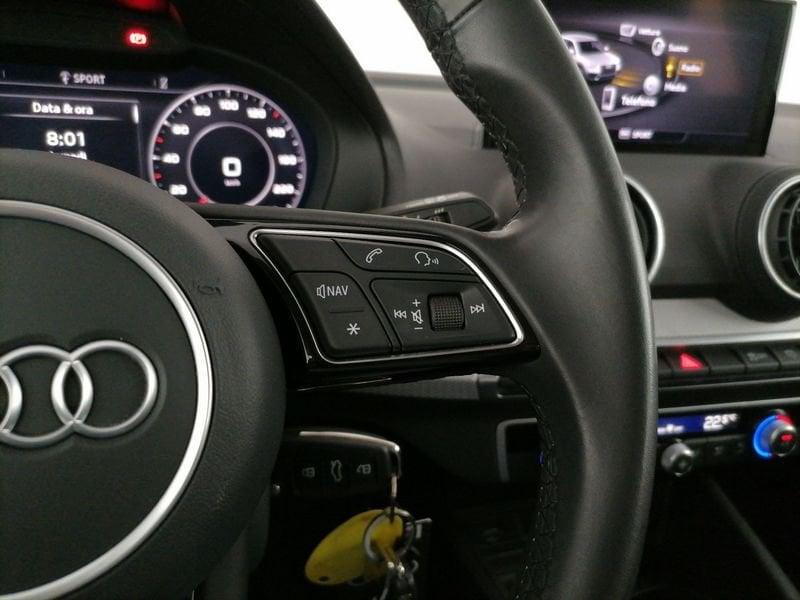 Audi Q2 35 1.5 tfsi Admired