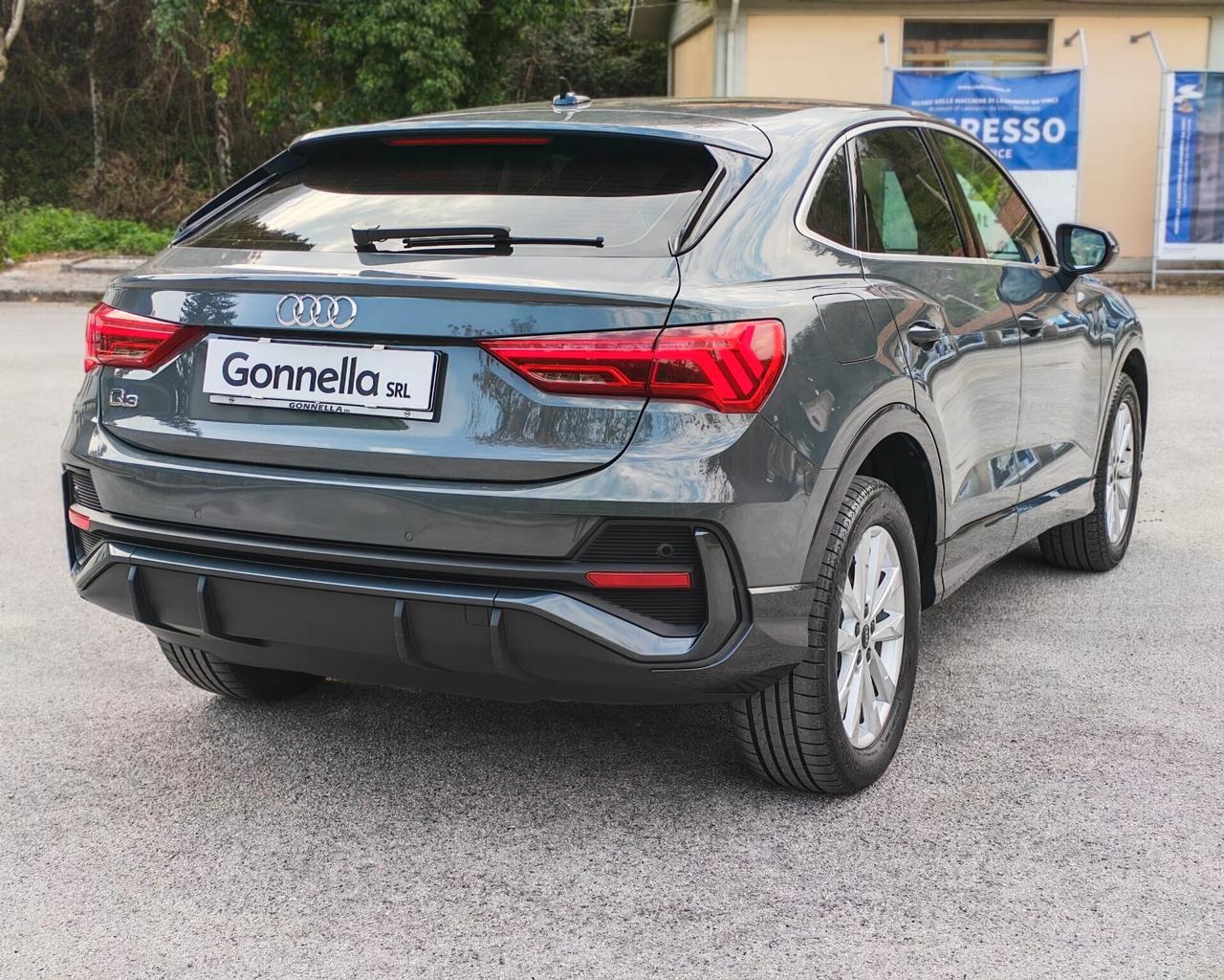 Audi Q3 SPB 45 TFSI e S tronic Business Plus