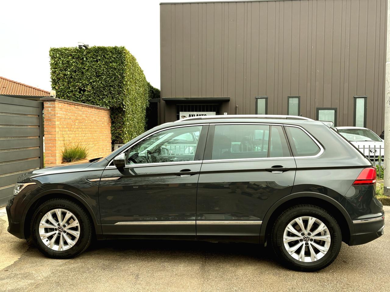 VW TIGUAN 1.5TSI(benz)-89000km-U.Propr-2021
