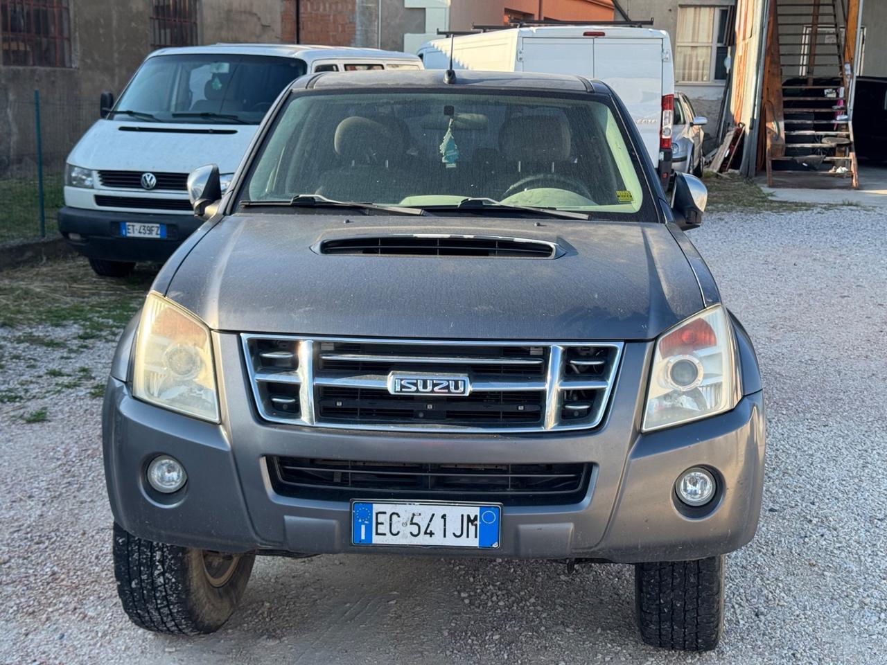 Isuzu D-Max 3.0 TD MOTORE ROTTO