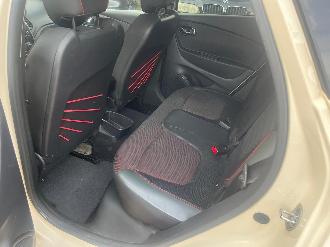 Renault Captur dCi 8V 90 CV EDC Start&Stop Energy Intens