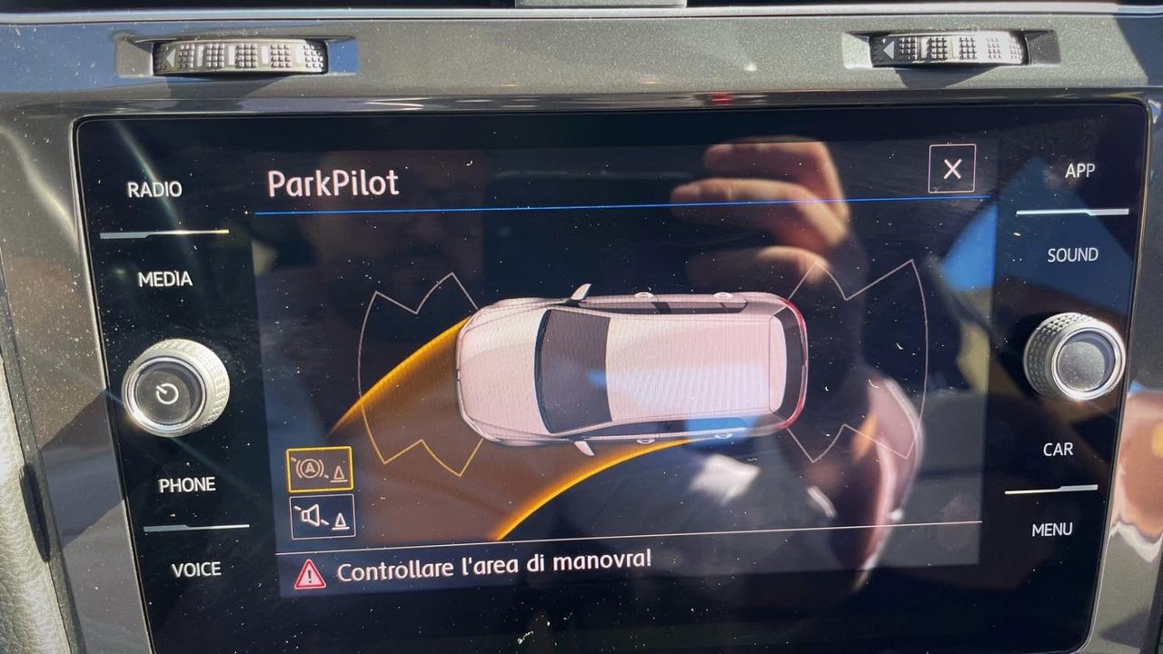 Volkswagen Golf 7.5 1.6 TDI Business - 11/2019