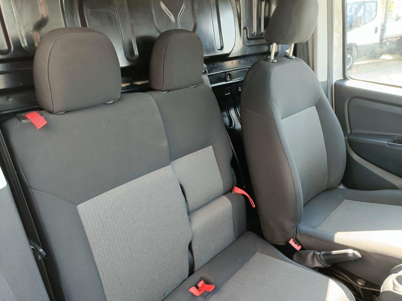 FIAT DOBLO CARGO 1.6 MJT SX 3 POSTI FURGONE 105 CV EURO 6D