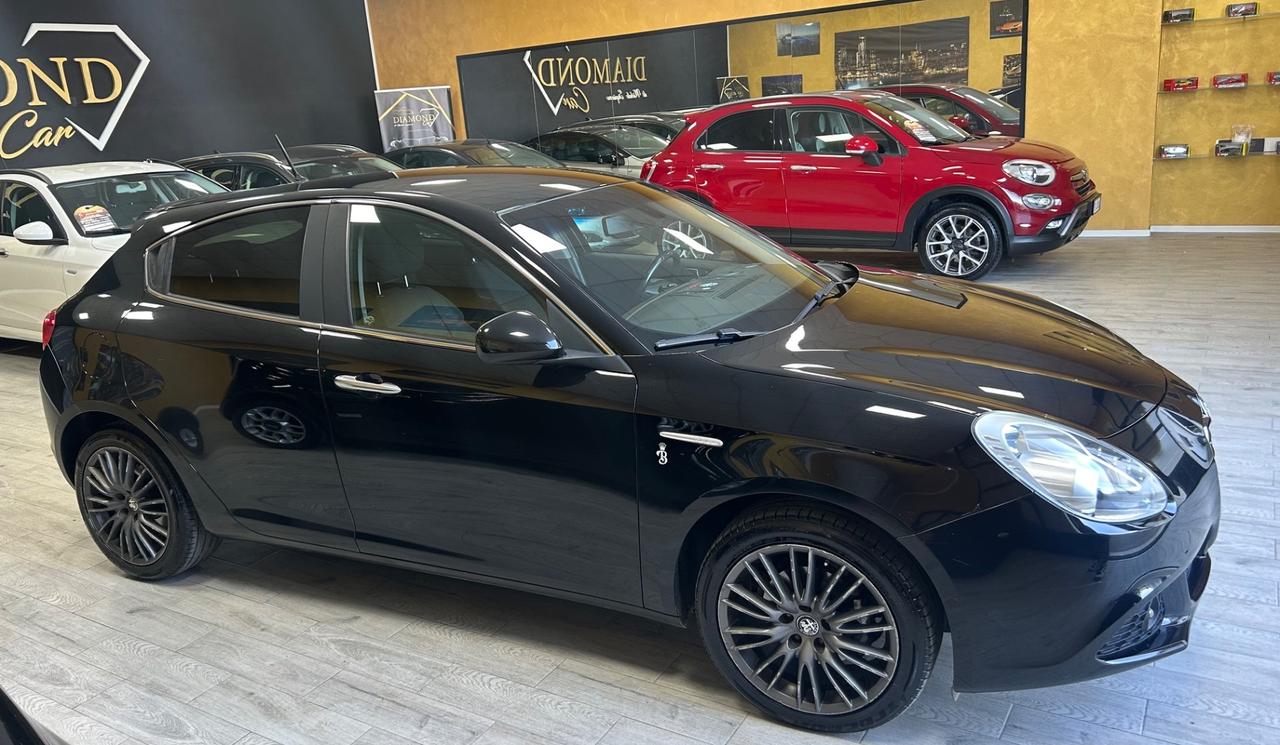 ALFA ROMEO GIULIETTA 1.6 Mjet “X NEOPATENTATI”-2012