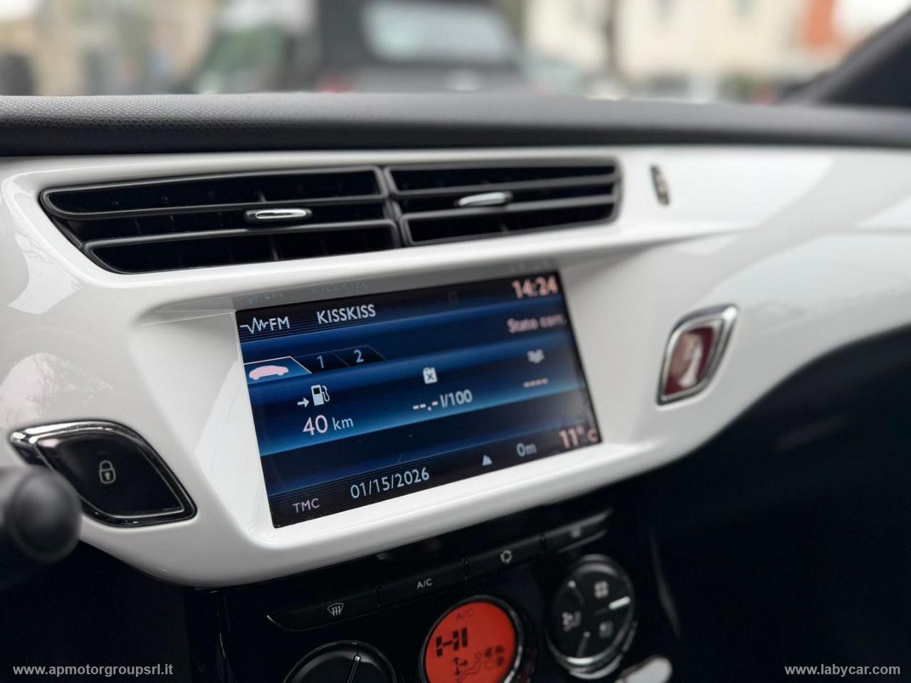 DS AUTOMOBILES DS 3 1.6 THP 155 Just Black