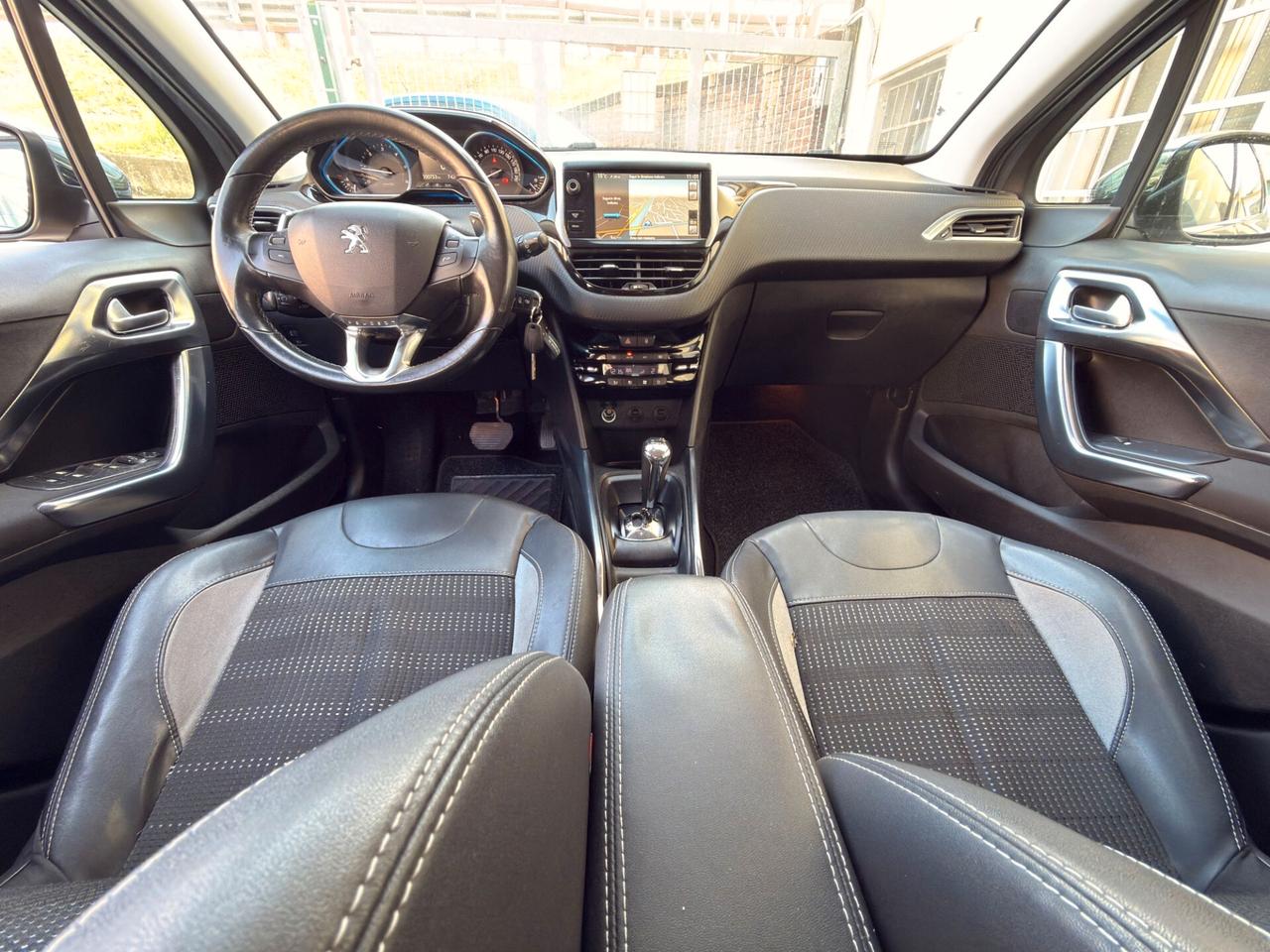 Peugeot 2008 Cambio Automatico KM 100.700