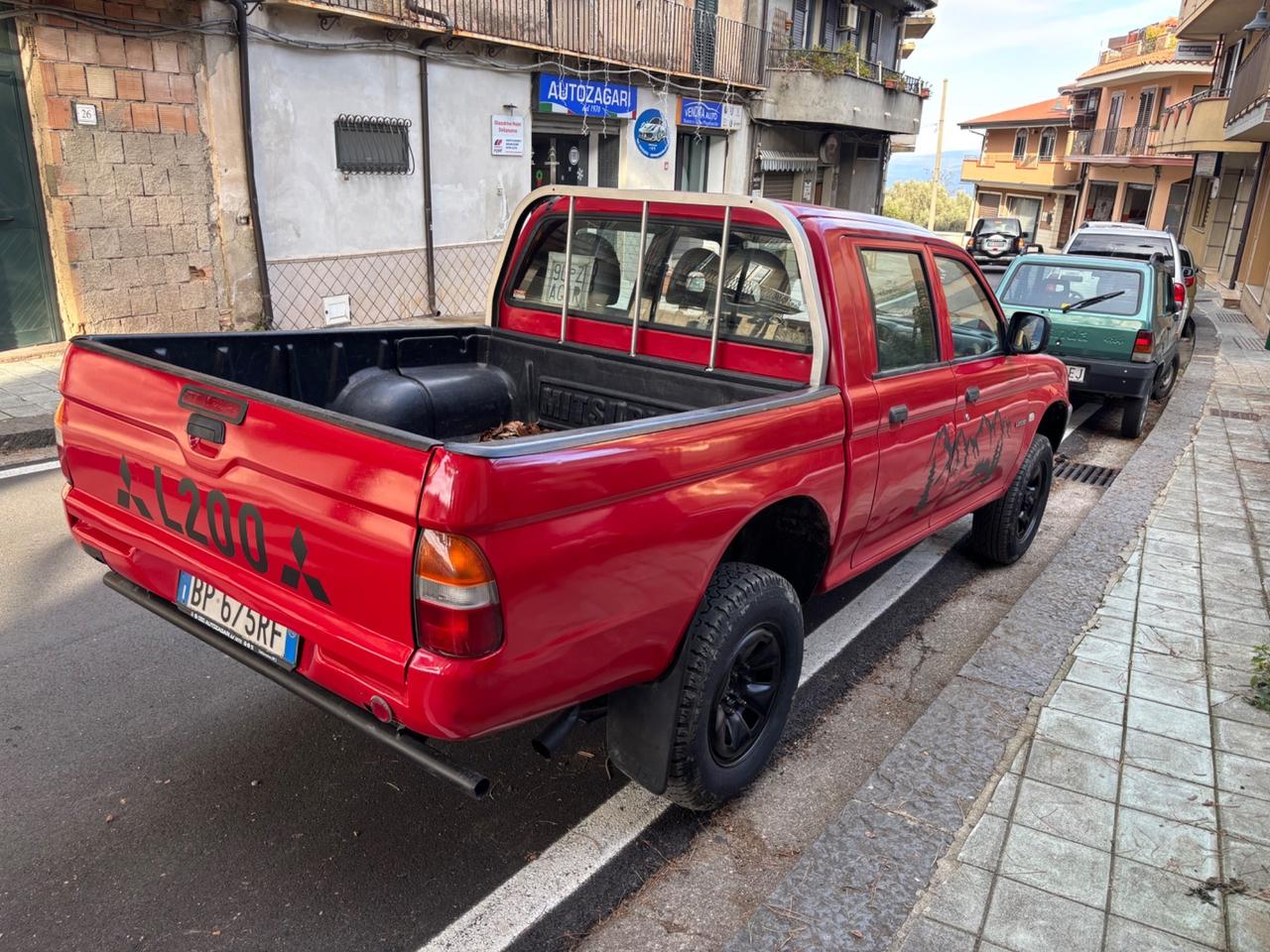 Mitsubishi L200 2.5 TDI 4WD Double Cab