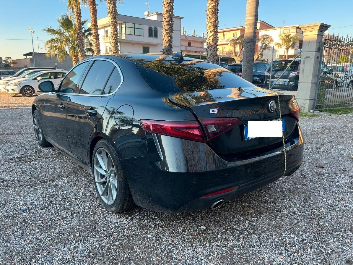 Alfa Romeo Giulia 2.2 Turbodiesel 180 CV AT8 Business Sport Launch Ed.