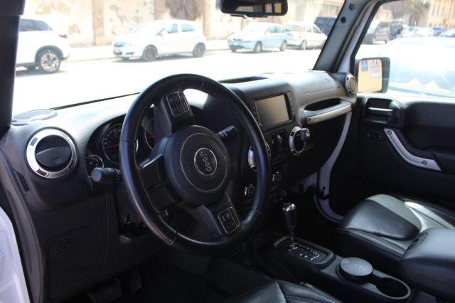 JEEP Wrangler Unlimited 2.8 CRD DPF Sahara Auto