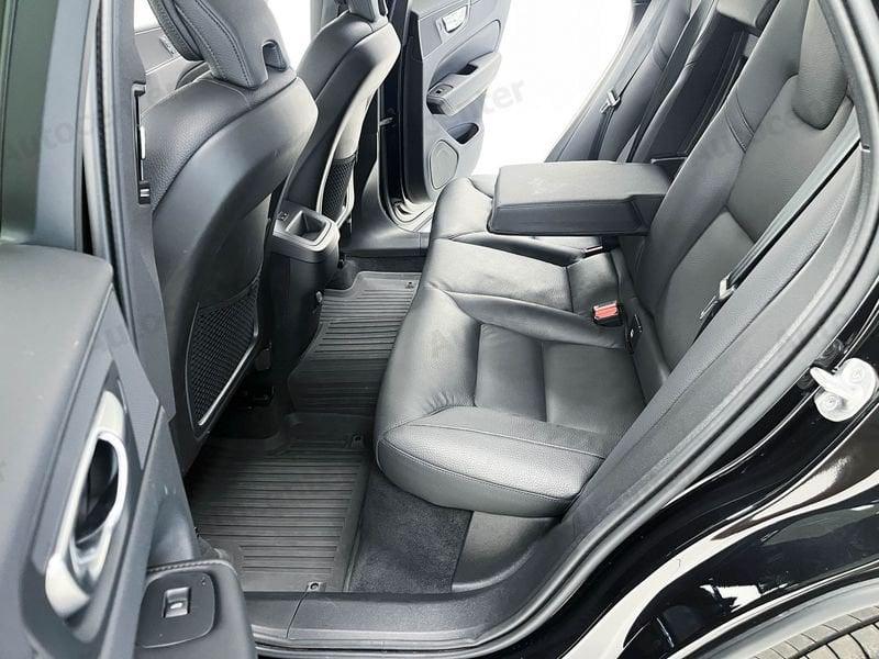 Volvo XC60 B4 (d) 197CV AWD AUT PLUS DARK
