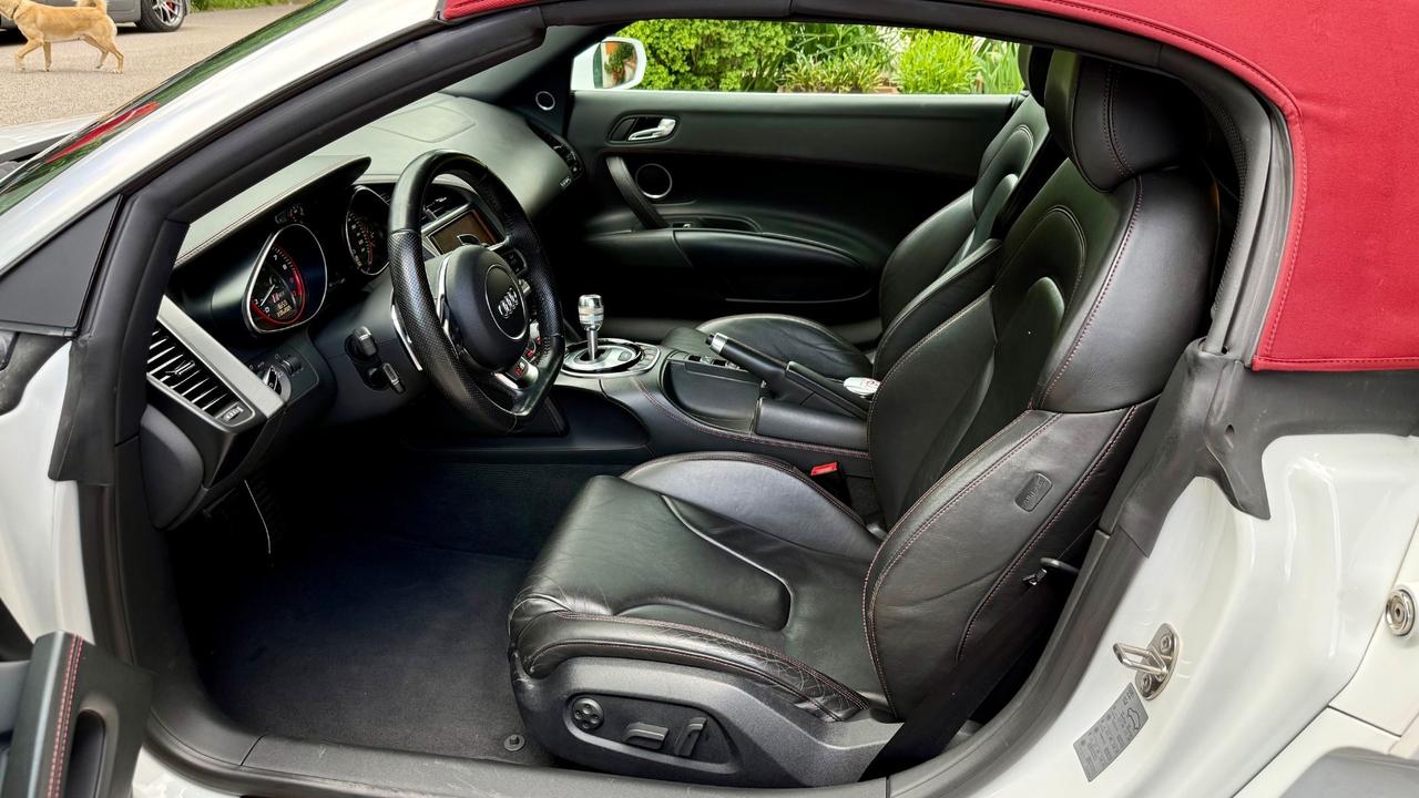 Audi R8 Spyder 5.2 V10 FSI quattro R tronic