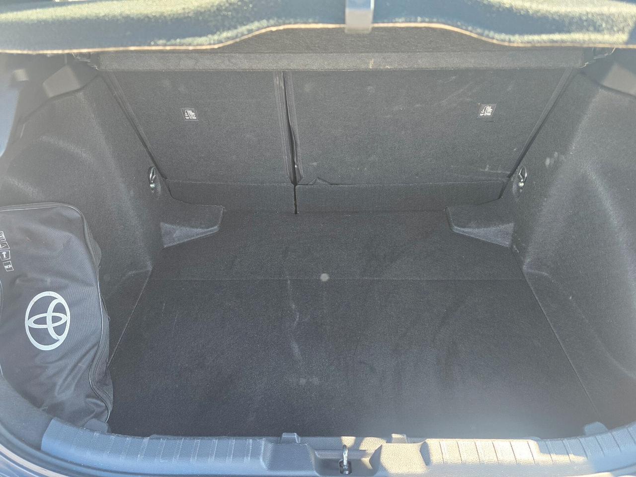 Toyota Corolla 1.8 Hybrid Business