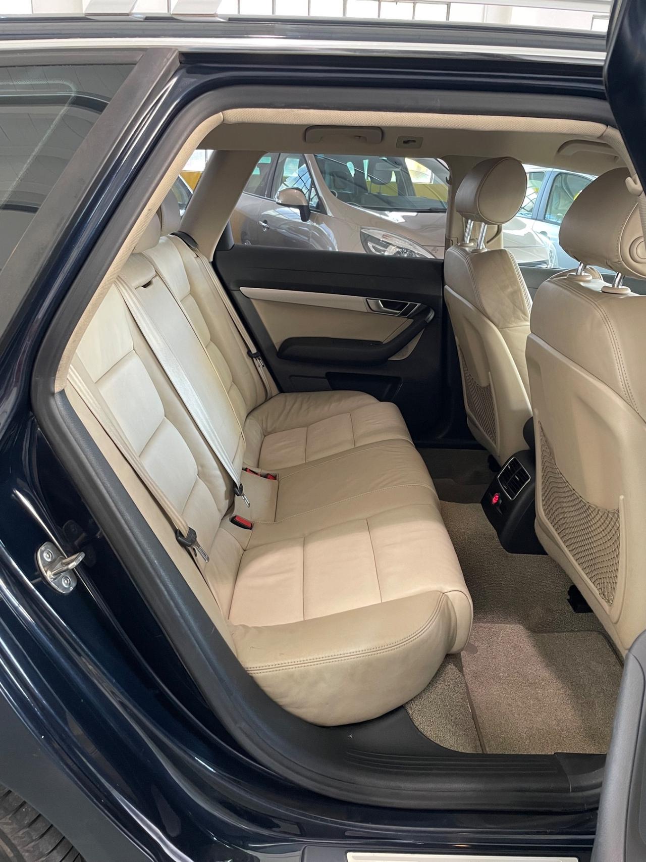 Audi A6 allroad 3.0 V6 TDI F.AP. tiptronic