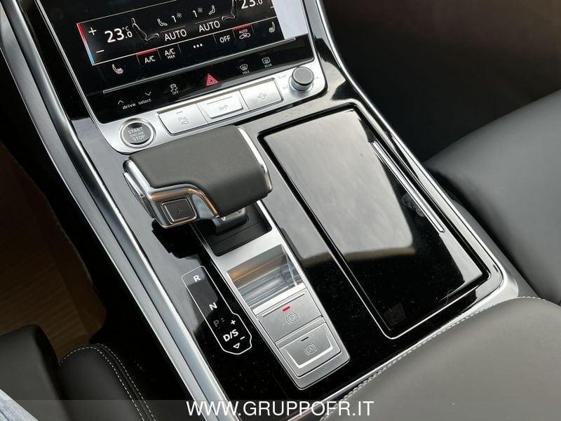 Audi Q8 Q8 SUV TDI quattro tiptronic Identity Black