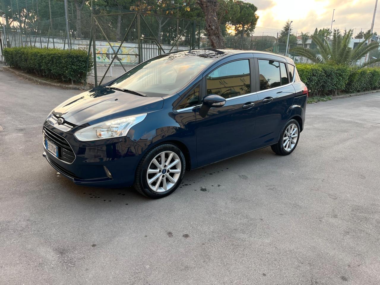 Ford B-Max 1.5 TDCi 75 CV Titanium Full