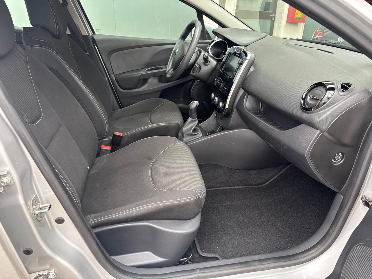 Renault Clio 1.2 Expression 2013