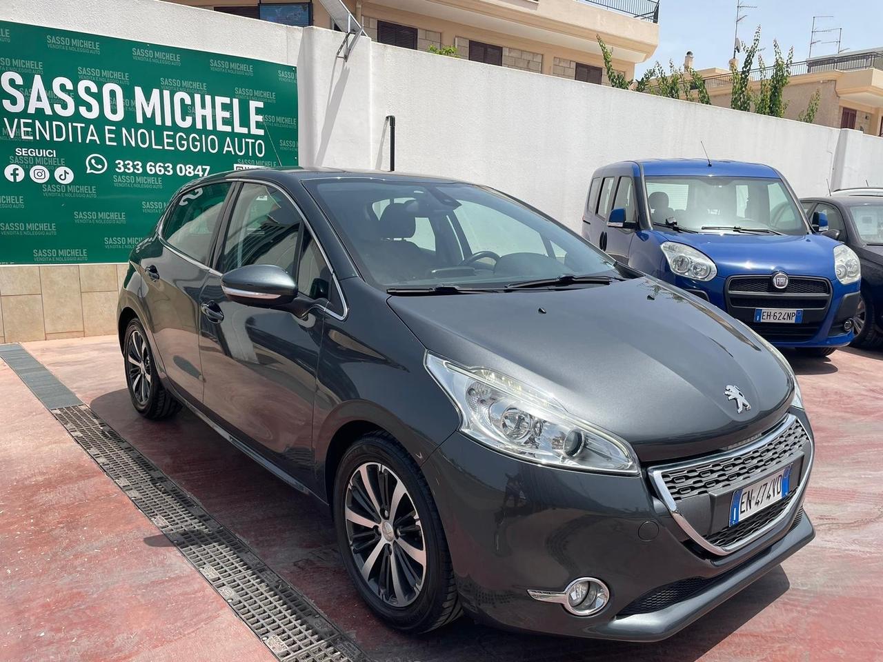 Peugeot 208 1.4 HDi 68 CV 5 porte Allure