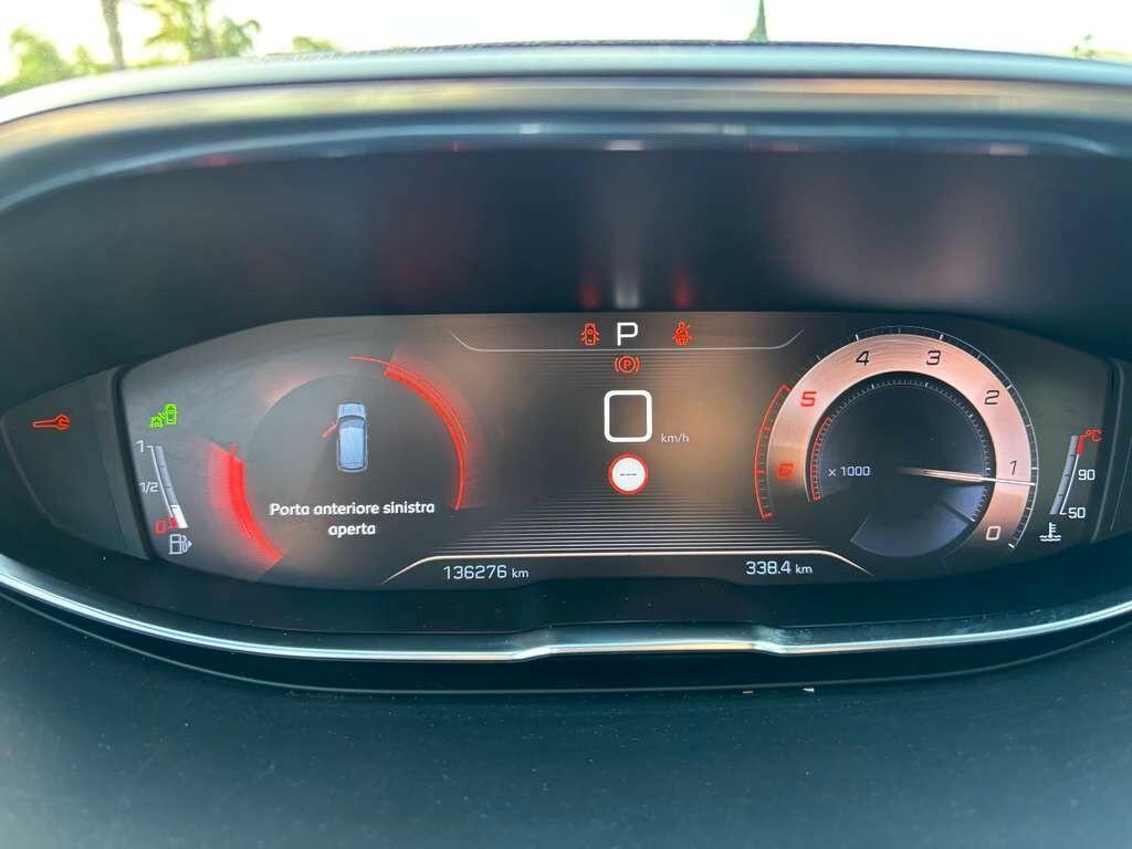 Peugeot 3008 BlueHDi 180S&S EAT8 GT 2019 / KM 136.000 Condizioni pari al nuovo Tua a solo 169 Euro al mese