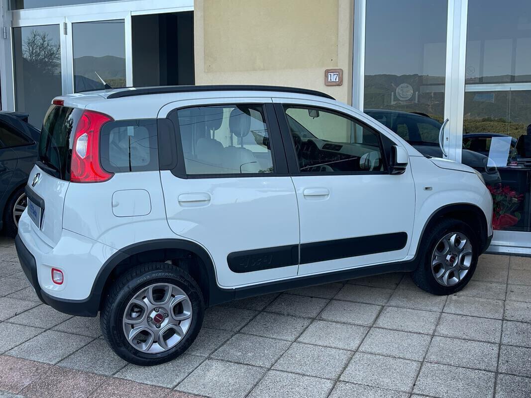 Fiat Panda 1.3 MJT 95 CV S&S 4x4 Euro 6B ELD / Clima / Cerchi lega Auto Impeccabile