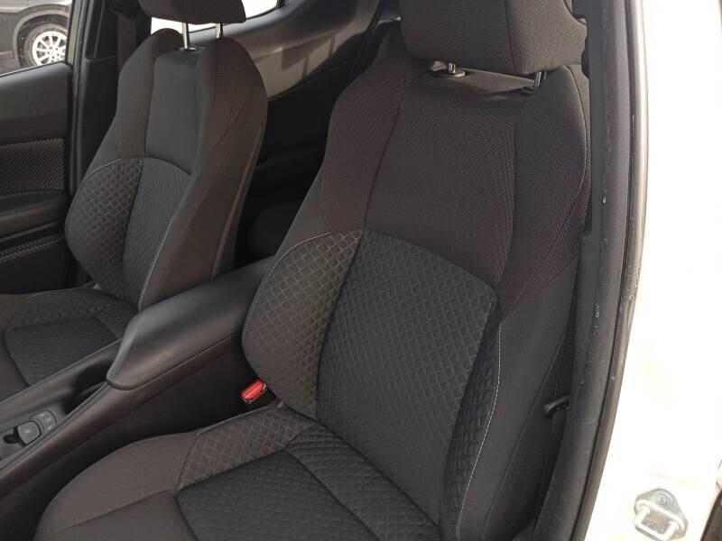 Toyota C-HR 1.8 Hybrid E-CVT Business