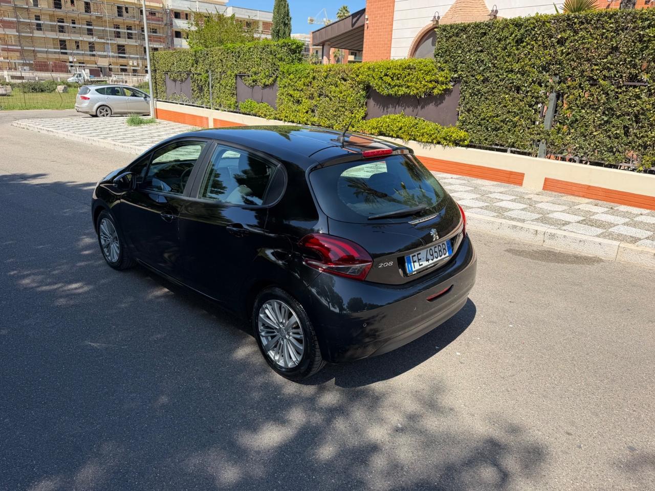 Peugeot 208 BlueHDi 75 5 porte Allure