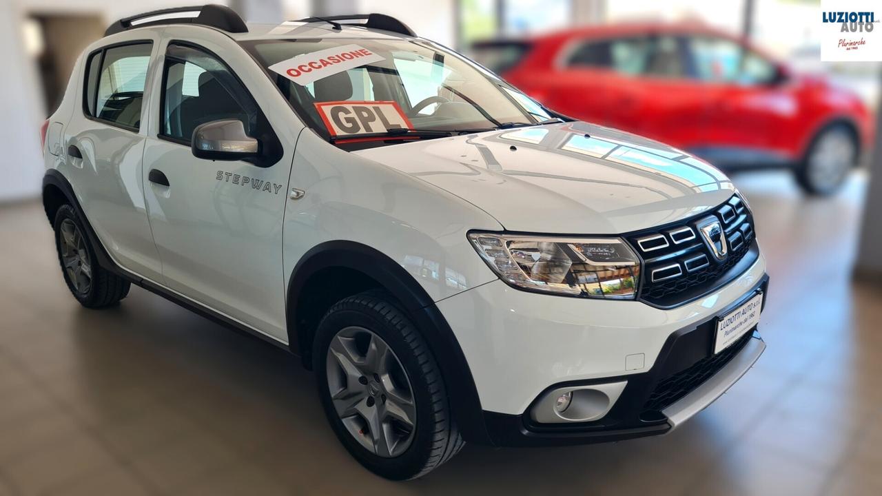 Dacia Sandero STEPWAY Turbo GPL 90CV