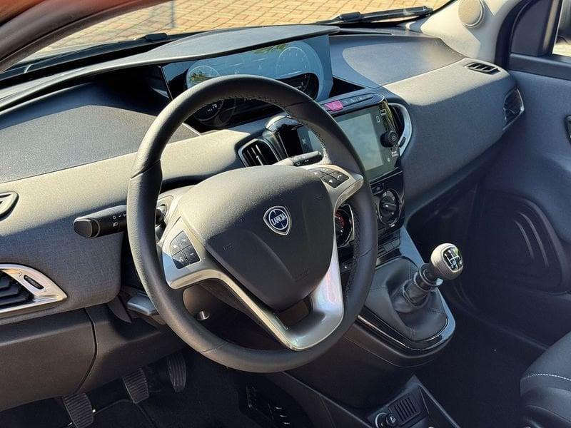 Lancia Ypsilon 1.2 69cv Gold