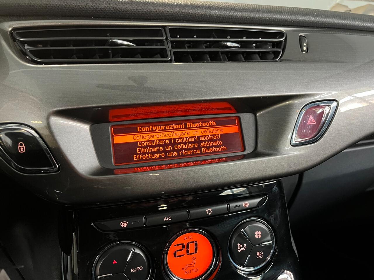 Citroen C3 1.4cc VTi 95cv -SOLO 66.000KM - EXCLUSIVE