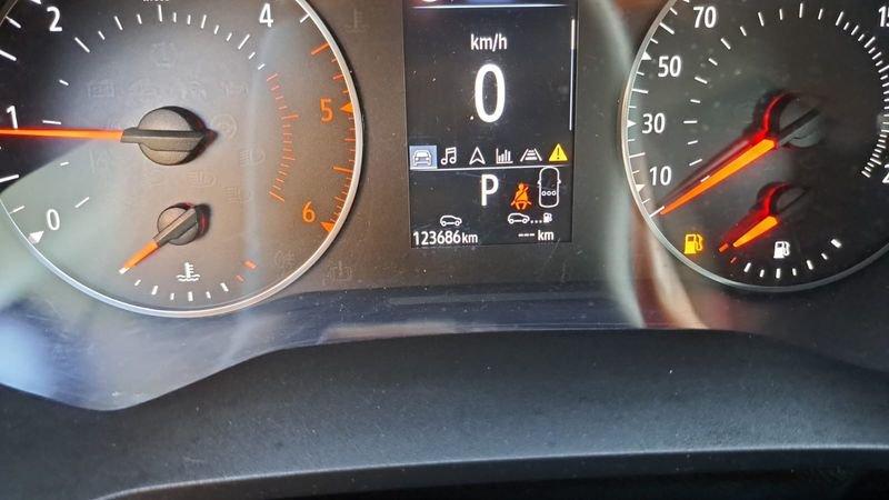 Renault Captur 1.5 dCi 115 CV CAMBIO AUTOMATICO