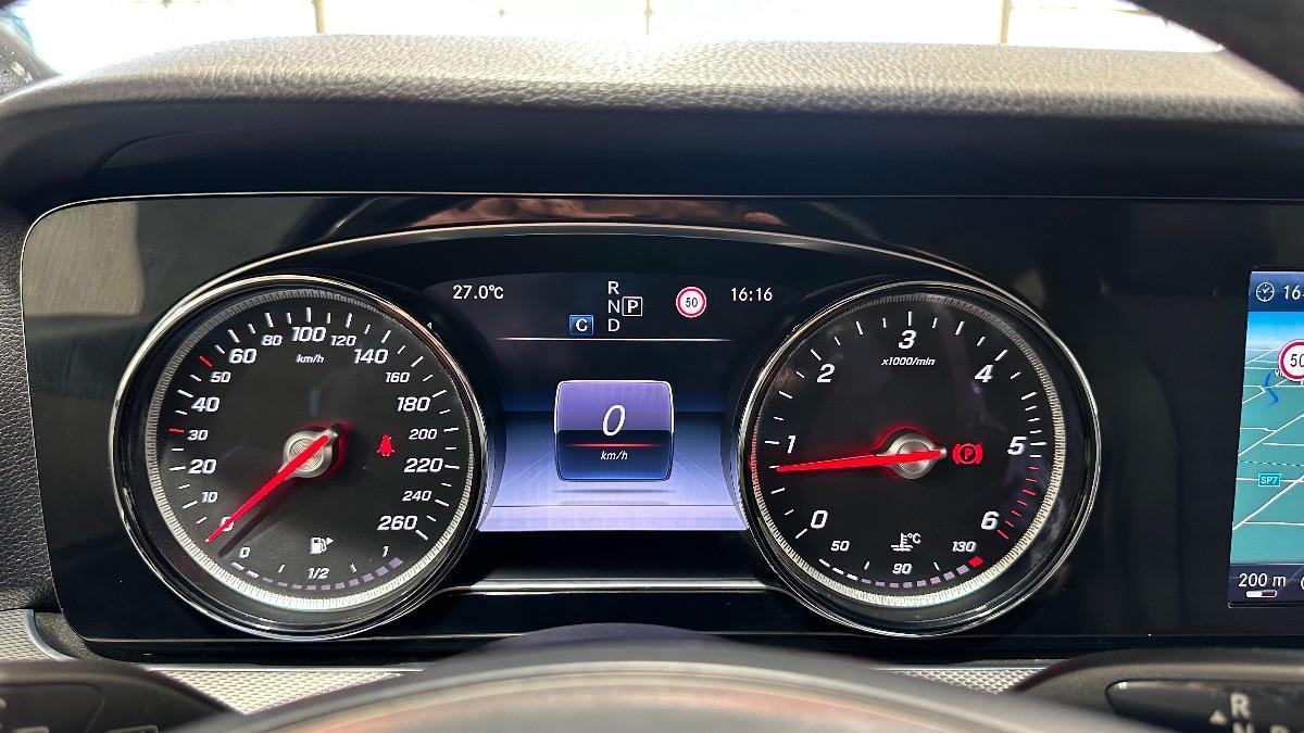 MERCEDES - Classe E Station Wagon - E 220d S.W. Auto Premium
