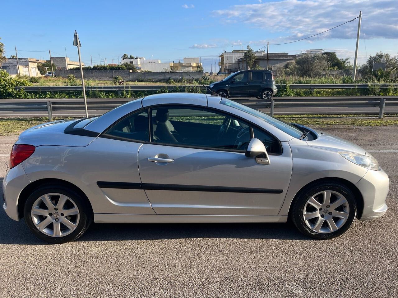 Peugeot 207 1.6 HDi 110CV CC 2008