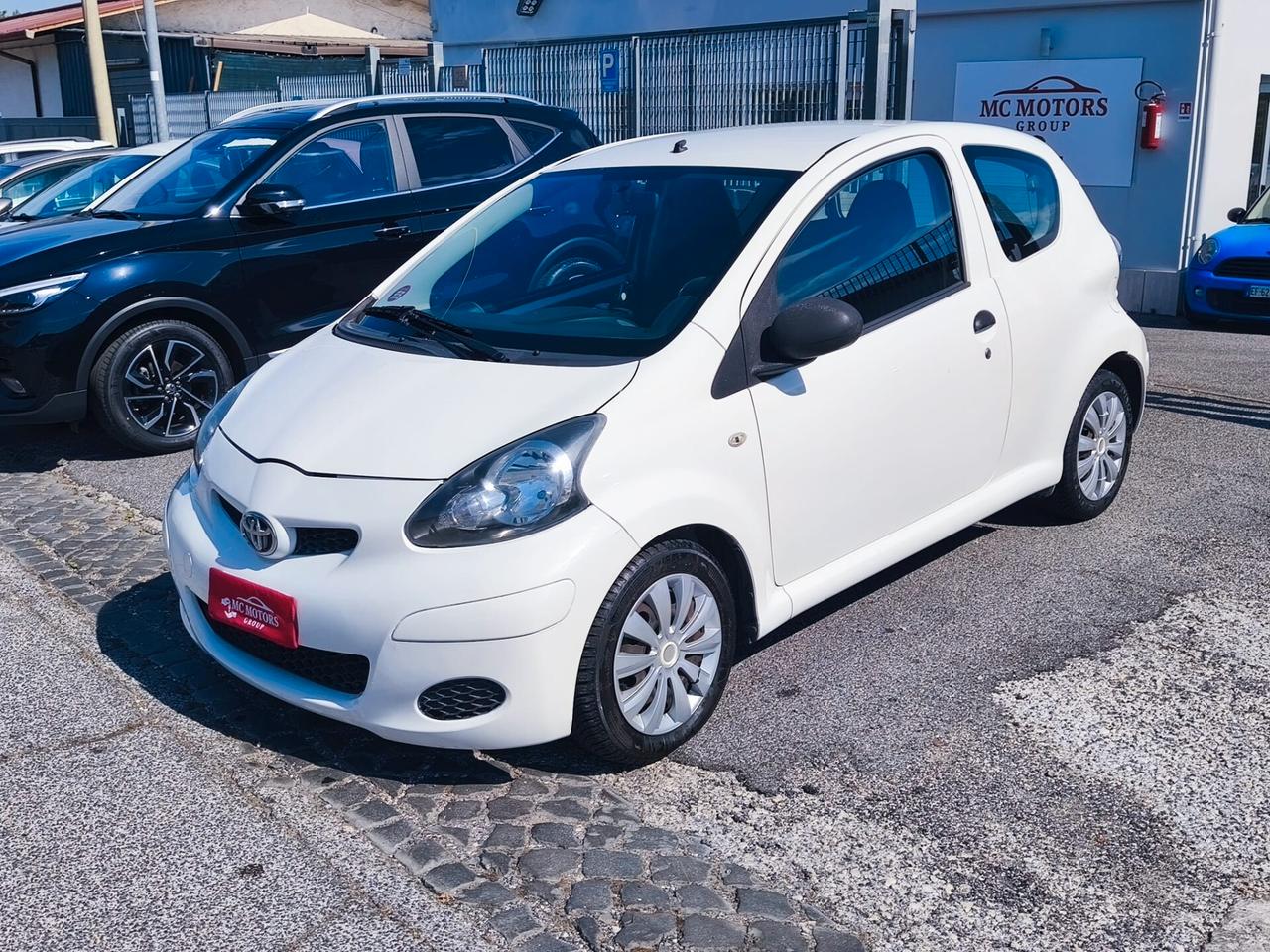 Toyota Aygo 1.0 12V VVT-i 3 porte Now Connect