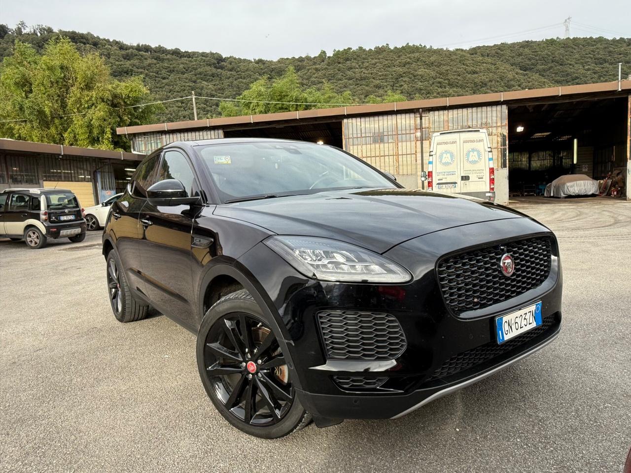 Jaguar E-Pace 2.0D 150 CV AWD aut. R-Dynamic SE