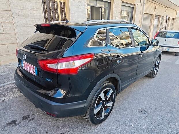 NISSAN Qashqai 1.5 dCi 110 cv *TETTO/NAVI* - 2016