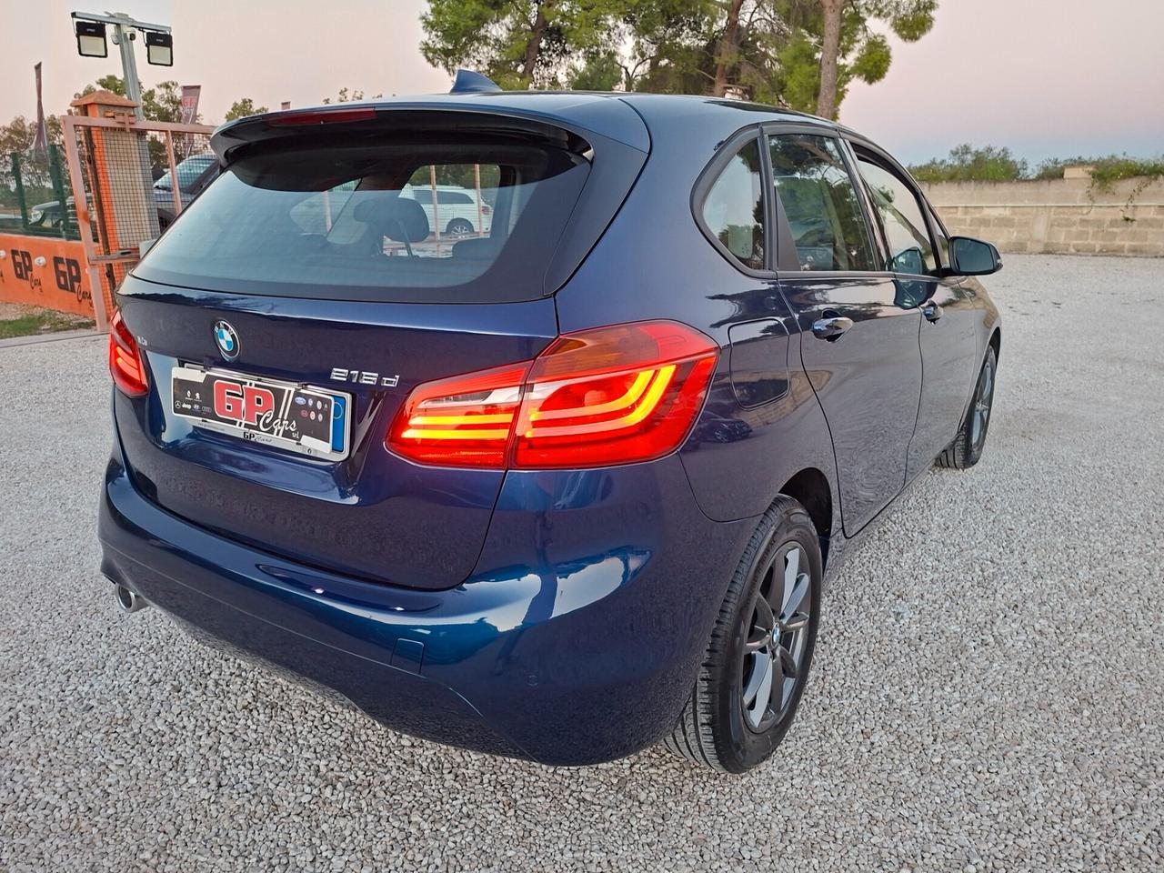 Bmw A. T. 216 d *FULL LED-NAVY-CRUISE*