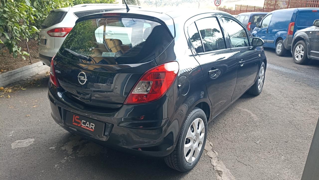 Opel Corsa 1.2 85CV 5 porte GPL-TECH Edition