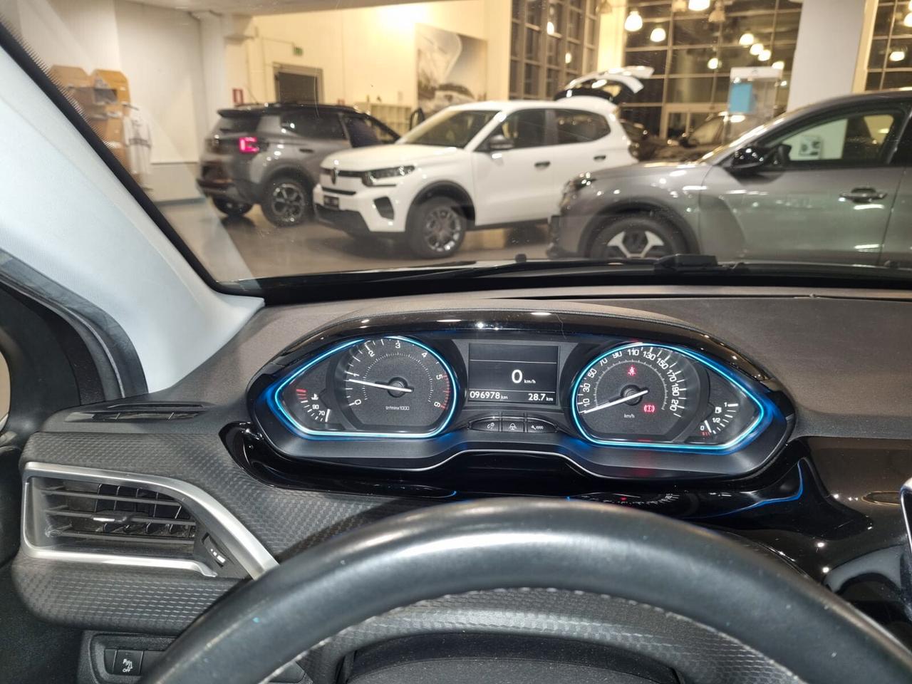 Peugeot 2008 BlueHDi 120 S&S Allure