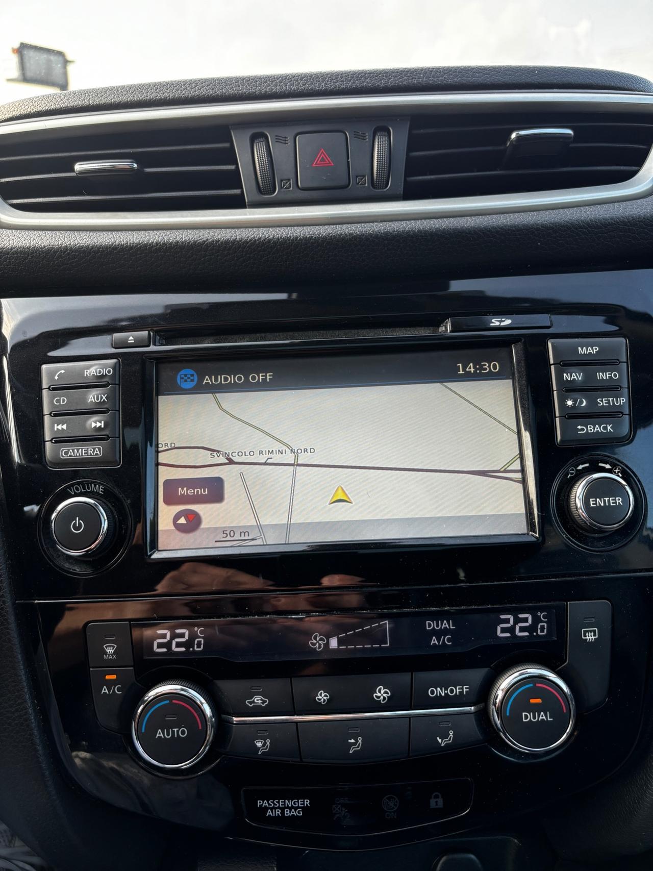 Nissan Qashqai 1.6 dCi 2WD Tekna - 2015