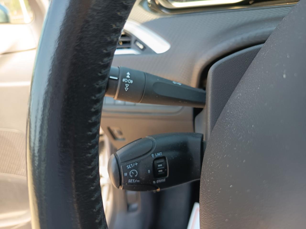 Peugeot 2008 BlueHDi 100 Active