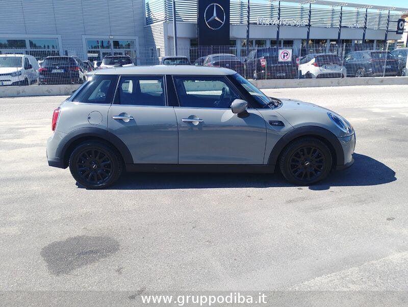 MINI Mini 5 porte Mini F55 2021 5p Mini 5p 1.5 One Camden 102cv auto
