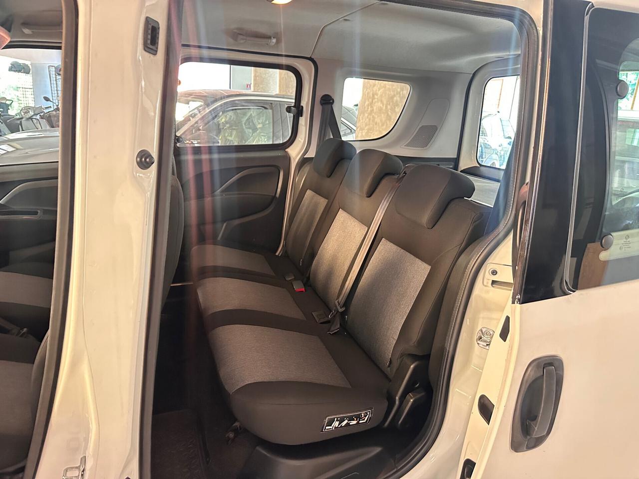 Fiat Doblo LOUNGE 1.3 MJET2 N1