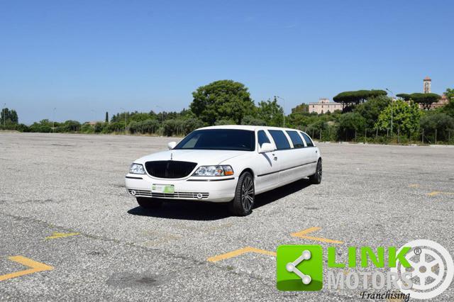 LINCOLN Town Car Twon 4.6 v8 208cv